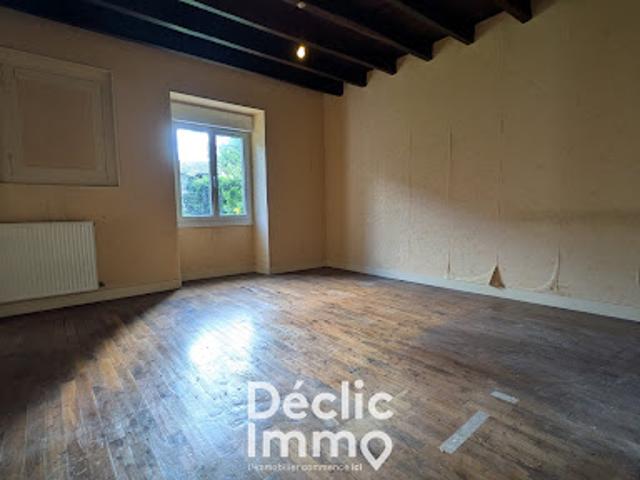 Vente Maison 3 pièces 104 m2 Londigny