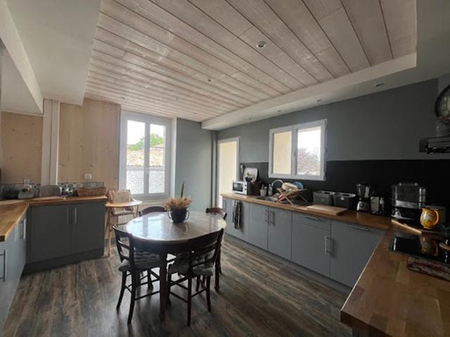 Vente Maison 3 pièces 106 m2 Grézillac