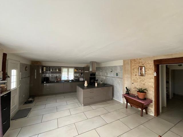 Vente Maison 3 pièces 107 m2 Saint Front de Pradoux