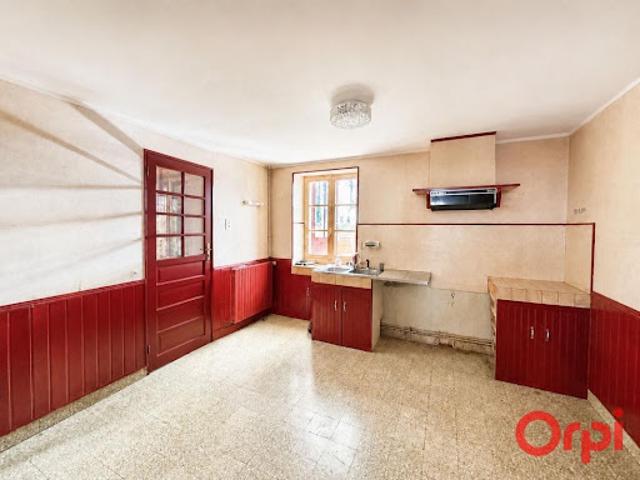 Vente Maison 3 pièces 100 m2 Ainay le Château