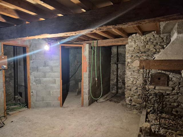 Vente Maison 3 pièces 100 m2 Sarrancolin