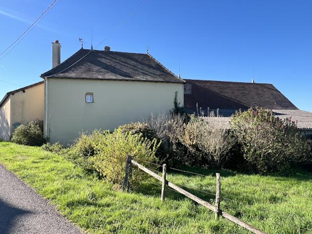 Vente Maison 3 pièces 100.66 m2 Varenne l'Arconce