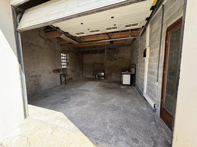 Vente Maison 3 pièces 102 m2 Névian