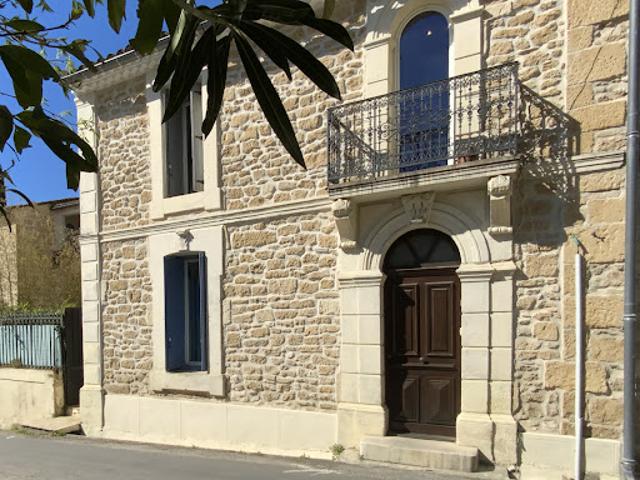 Vente Maison 3 pièces 114 m2 Uzès
