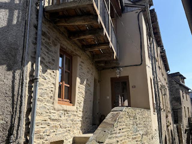 Vente Maison 3 pièces 112 m2 Estaing