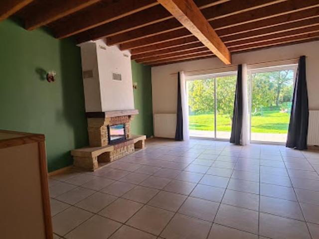 Vente Maison 3 pièces 112.9 m2 Saint Seurin de Cadourne