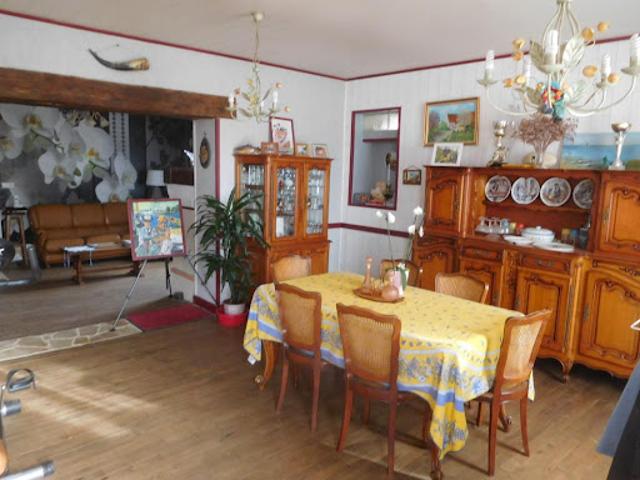 Vente Maison 3 pièces 125 m2 Saint Yrieix la Perche