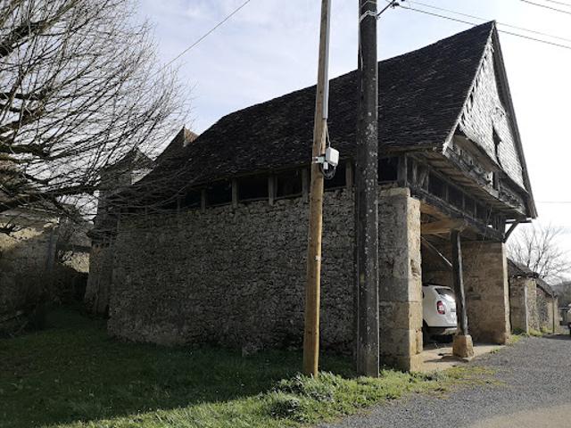Vente Maison 3 pièces 120 m2 La Chapelle aux Saints