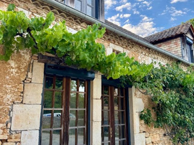 Vente Maison 3 pièces 120 m2 Savignac les Eglises