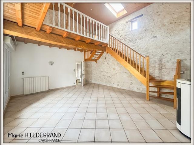 Vente Maison 3 pièces 122 m2 Puymirol