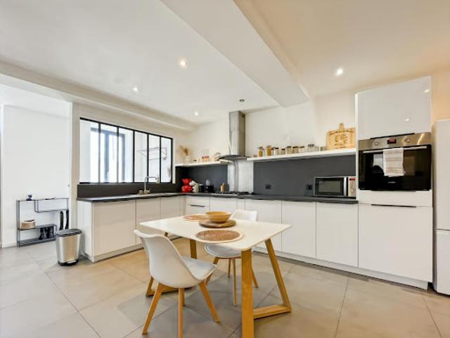 Vente Maison 3 pièces 122 m2 Pompignan