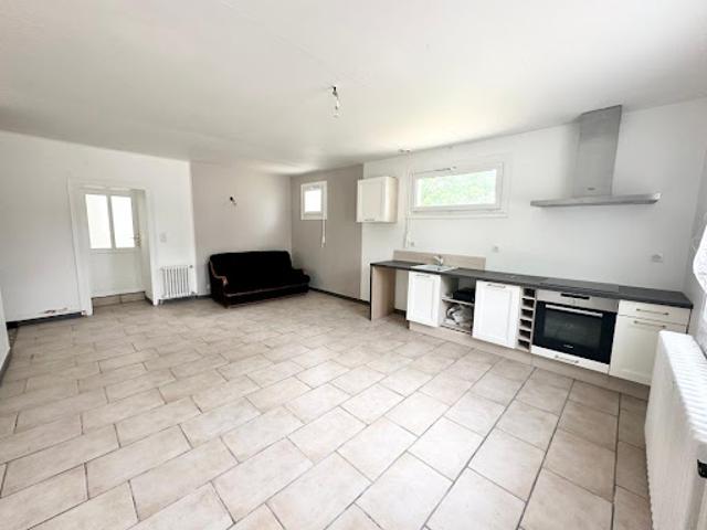 Vente Maison 3 pièces 122 m2 Saintes