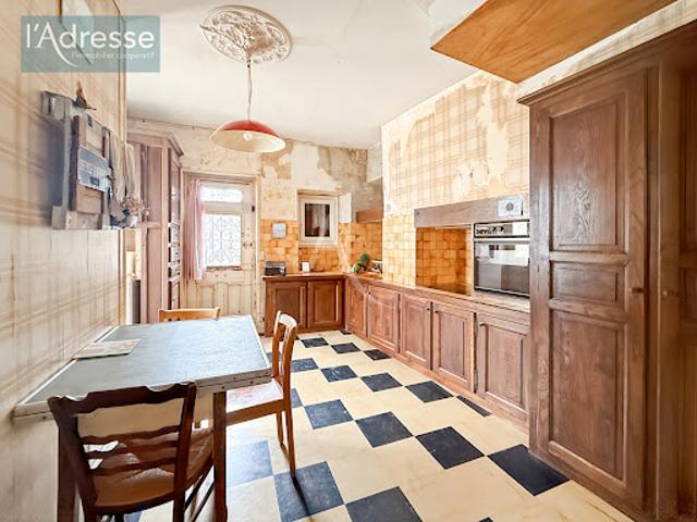 Vente Maison 3 pièces 134 m2 Albas
