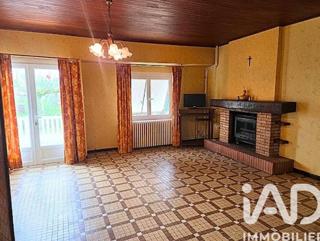 Vente Maison 3 pièces 135 m2 Saint Martin de Coux