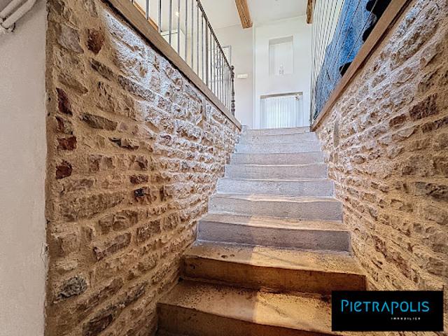 Vente Maison 8 pièces 144 m2 Lugny