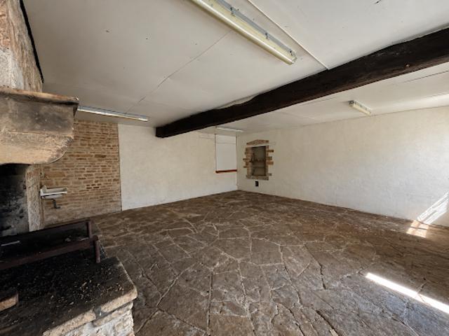 Vente Maison 3 pièces 147 m2 Clussais la Pommeraie