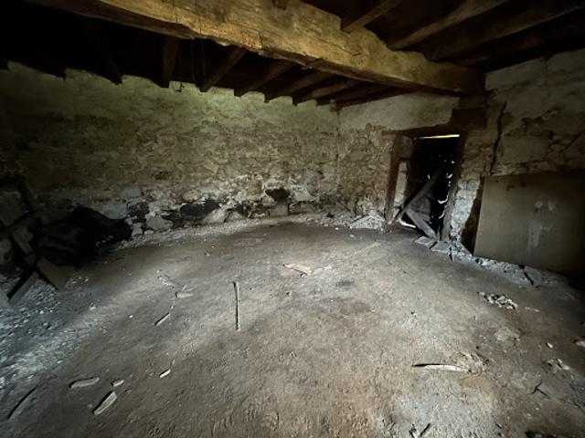 Vente Maison 3 pièces 140 m2 Massignac