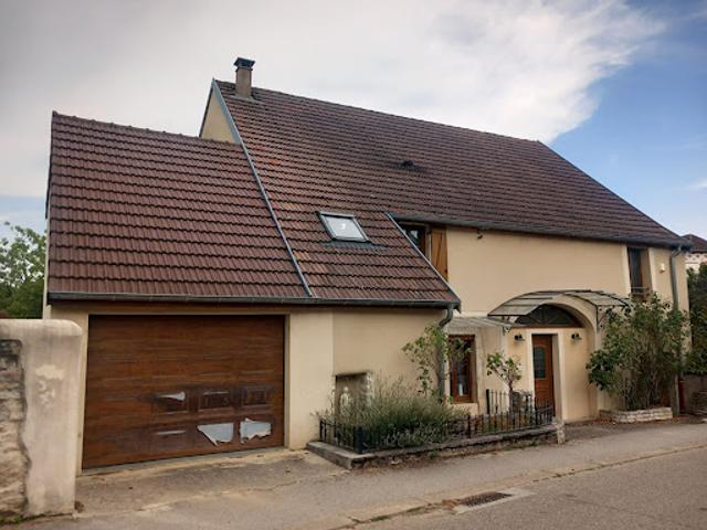 Vente Maison 3 pièces 143 m2 Authume