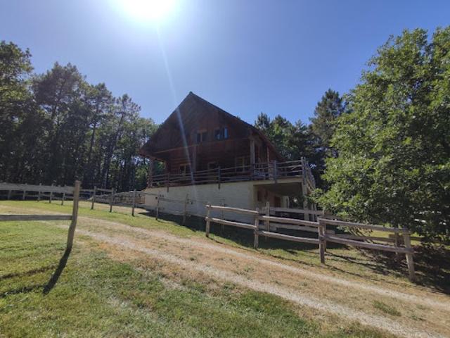 Vente Maison 3 pièces 143 m2 Chantérac