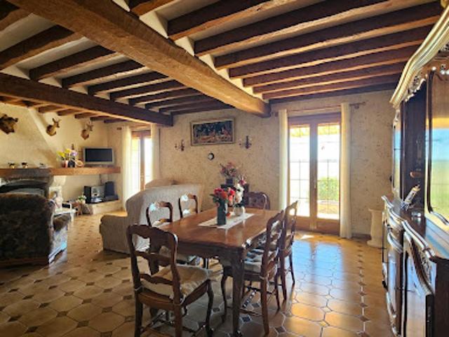 Vente Maison 3 pièces 163 m2 Bois Jérôme Saint Ouen