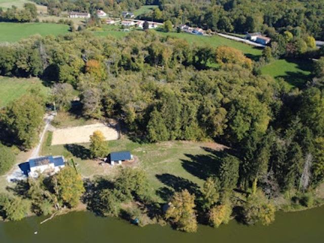 Vente Maison 3 pièces 170 m2 La Geneytouse