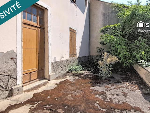 Vente Maison 3 pièces 180 m2 Saint Martin d'Oydes
