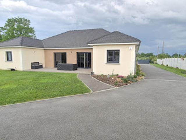 Vente Maison 3 pièces 183 m2 Dampierre en Bray