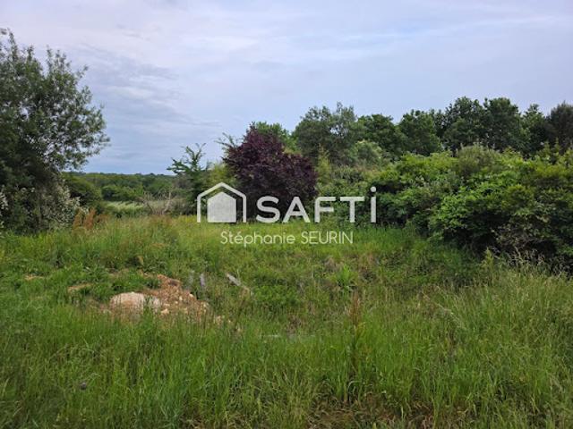Vente Maison 3 pièces 200 m2 Montlieu la Garde
