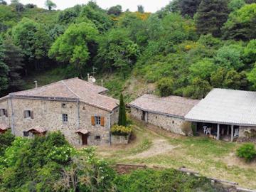 Vente Maison 3 pièces 220 m2 Alboussière