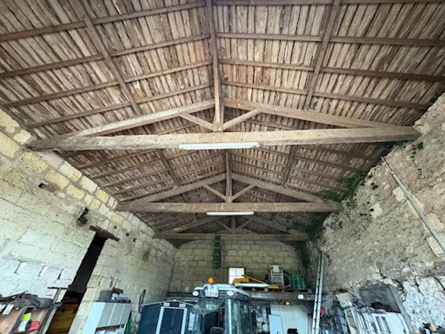 Vente Maison 3 pièces 277 m2 Saint Pey d'Armens