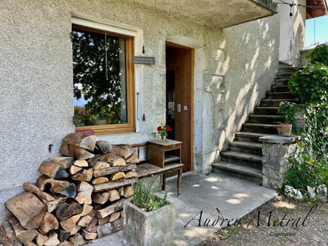 Vente Maison 3 pièces 270 m2 Ruffieux
