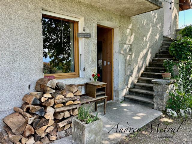 Vente Maison 3 pièces 270 m2 Ruffieux