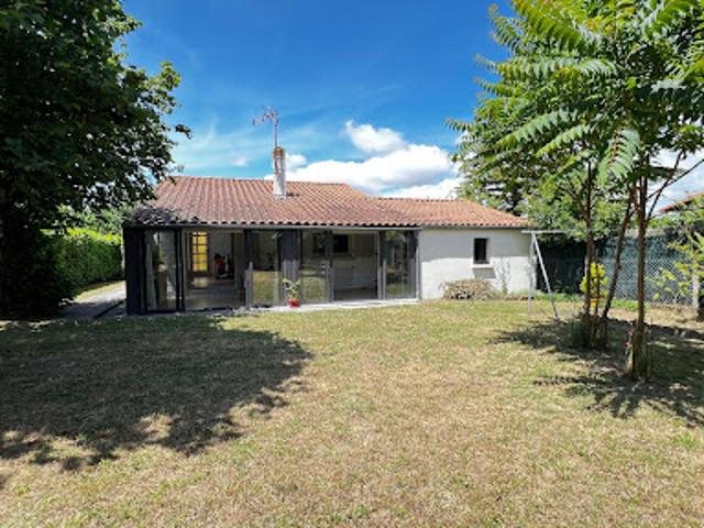 Vente Maison 3 pièces 60 m2 Semussac