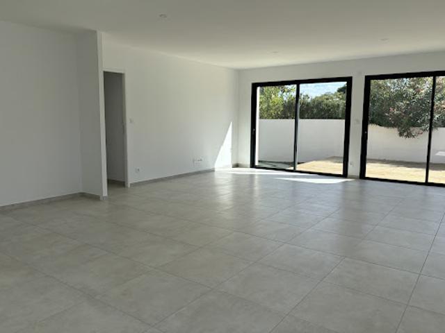 Vente Maison 3 pièces 61 m2 Llupia