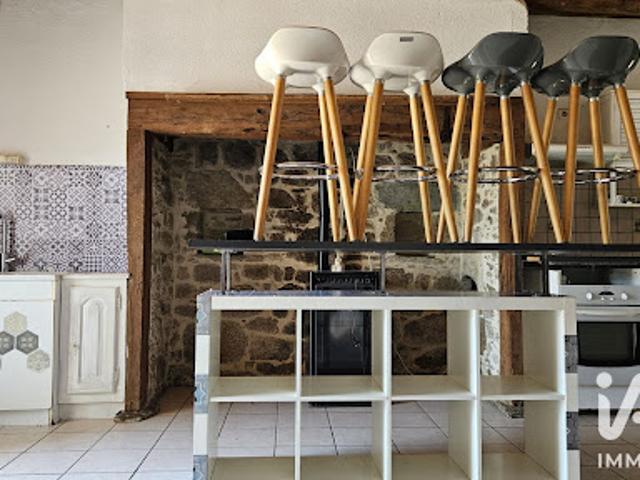 Vente Maison 3 pièces 64 m2 Cassaniouze