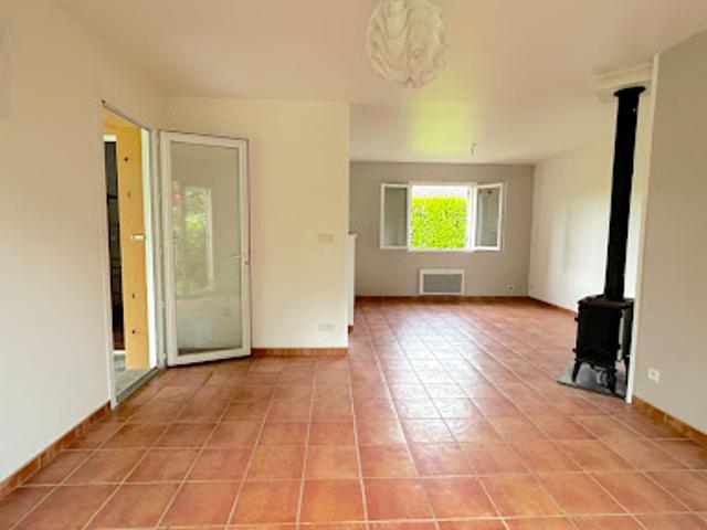 Vente Maison 3 pièces 65.2 m2 Sainte Bazeille