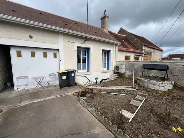 Vente Maison 3 pièces 65 m2 Châteaumeillant