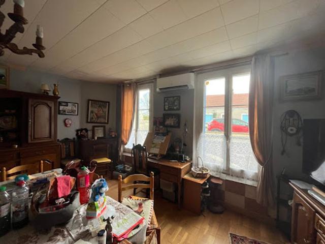 Vente Maison 3 pièces 65 m2 Châteaumeillant