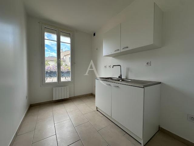 Vente Maison 3 pièces 68 m2 Courbevoie