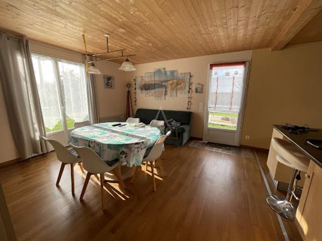 Vente Maison 3 pièces 69 m2 Saint Hilaire la Forêt