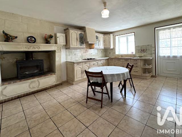 Vente Maison 3 pièces 70 m2 Vivy