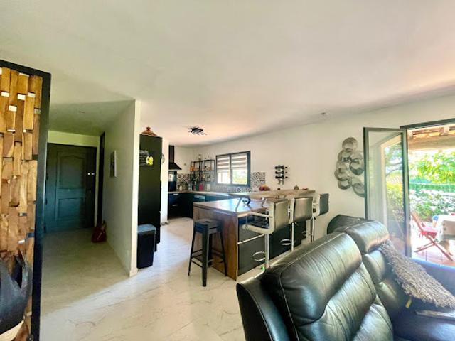 Vente Maison 3 pièces 73 m2 Taradeau
