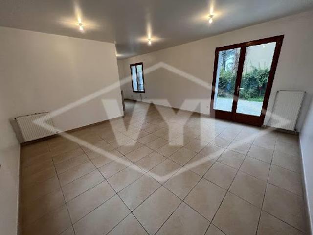 Vente Maison 3 pièces 74 m2 Combs la Ville