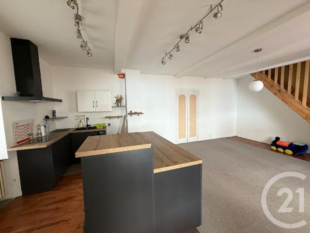 Vente Maison 3 pièces 74 m2 Bourg Argental
