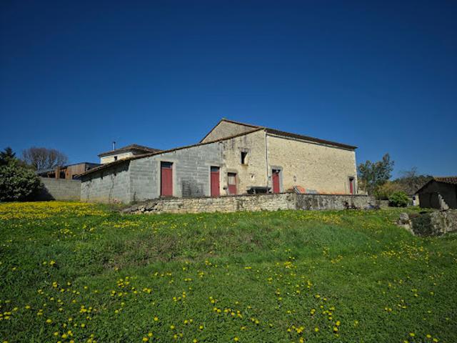 Vente Maison 3 pièces 75 m2 Angouleme