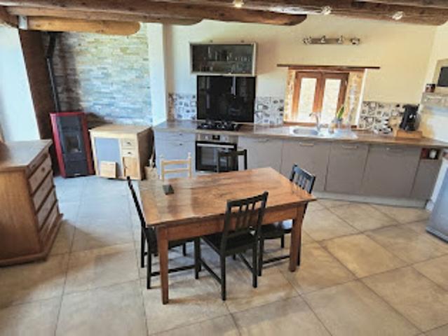 Vente Maison 3 pièces 75 m2 Saint Ilpize