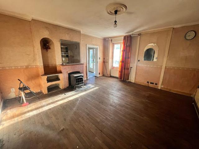 Vente Maison 3 pièces 76 m2 Chalus
