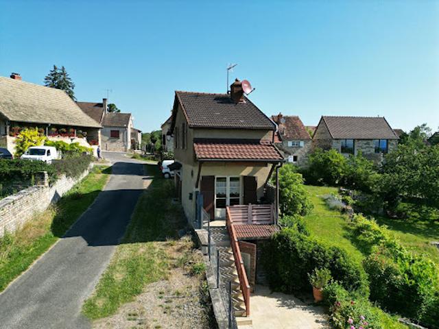 Vente Maison 3 pièces 76 m2 Saint Ythaire