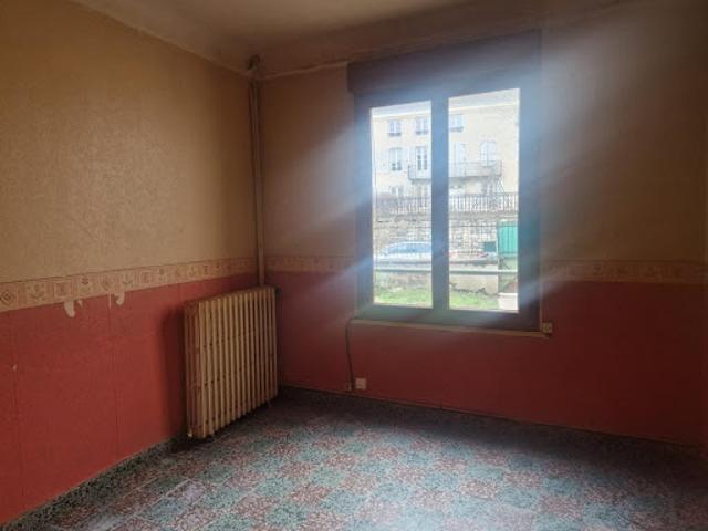 Vente Maison 3 pièces 77 m2 Ebreuil