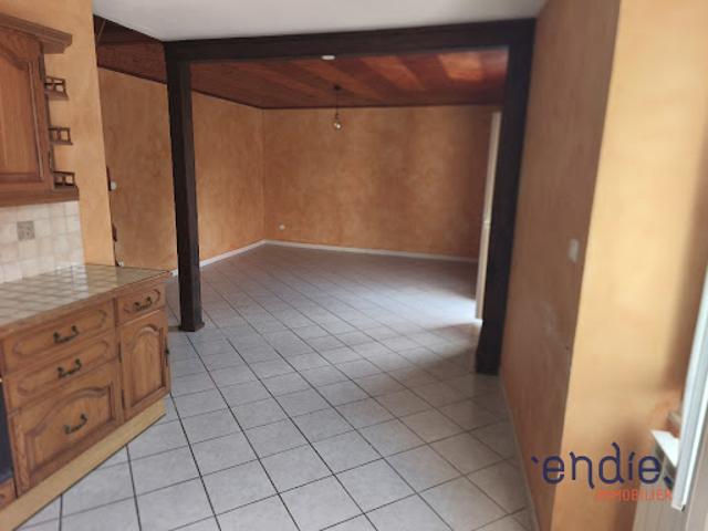 Vente Maison 3 pièces 77 m2 Murat